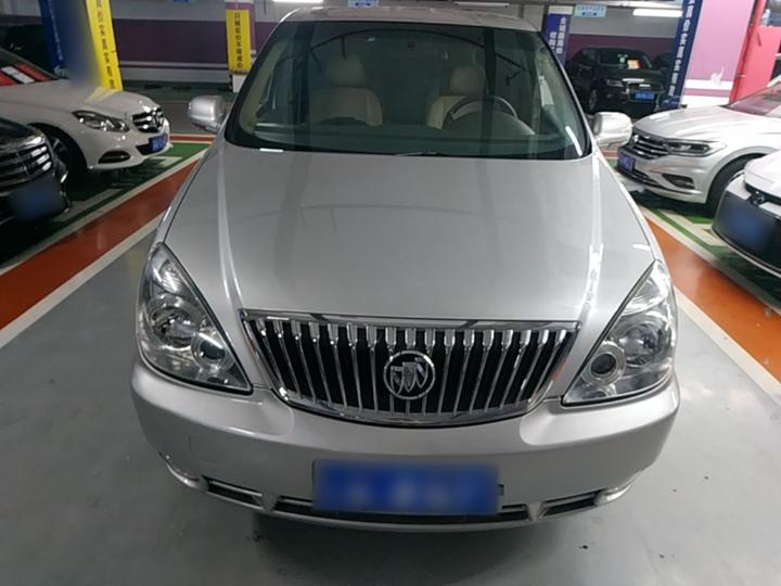 GL8 2014 2.4L Classic photo 2