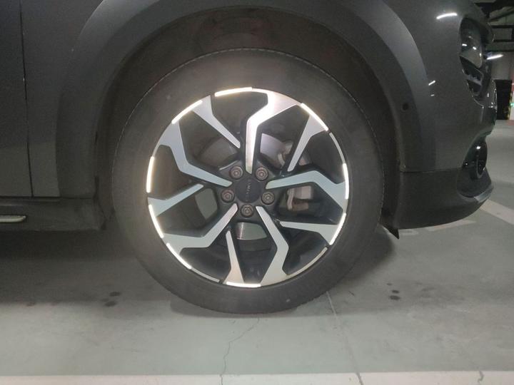 02 2019 1.5T DCT RWD China VI photo 8