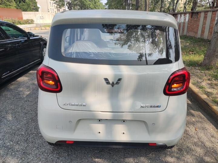 Hongguang MINIEV 2025 4th Gen 4-Door Advanced photo 5