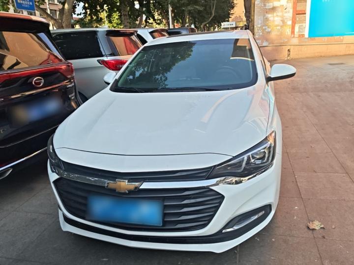 Cruze 2022 320 AT photo 2