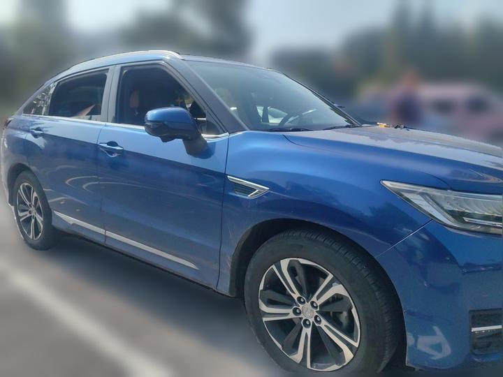 UR-V 2017 370TURBO AWD China V photo 3
