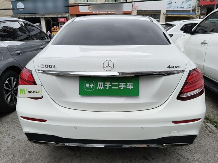 E-Class 2017 E 200 L Sport 4MATIC photo 5