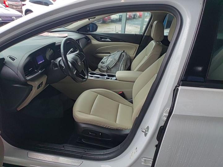 Regal 2020 552T Elite photo 6