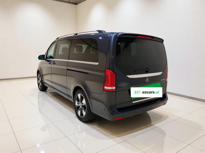 V-Class 2022 V 260 L Long Wheelbase Premium photo 4