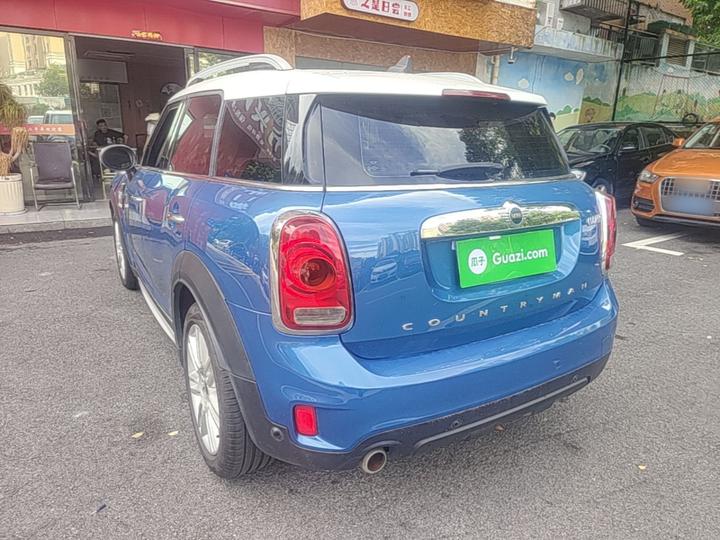 2019 1.5T COOPER ALL4 Wagon photo 4
