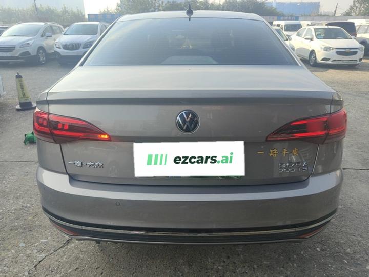 Bora 2023 200TSI DSG photo 5