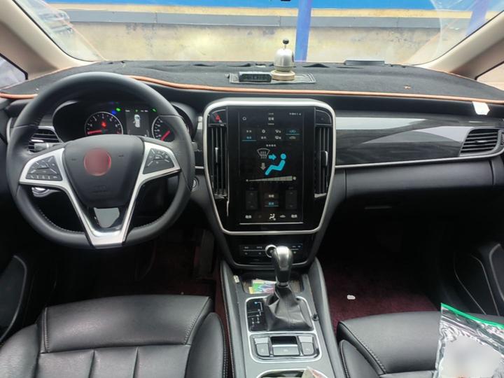 Song MAX 2017 1.5T AT Connected Luxury 7-Seater photo 5