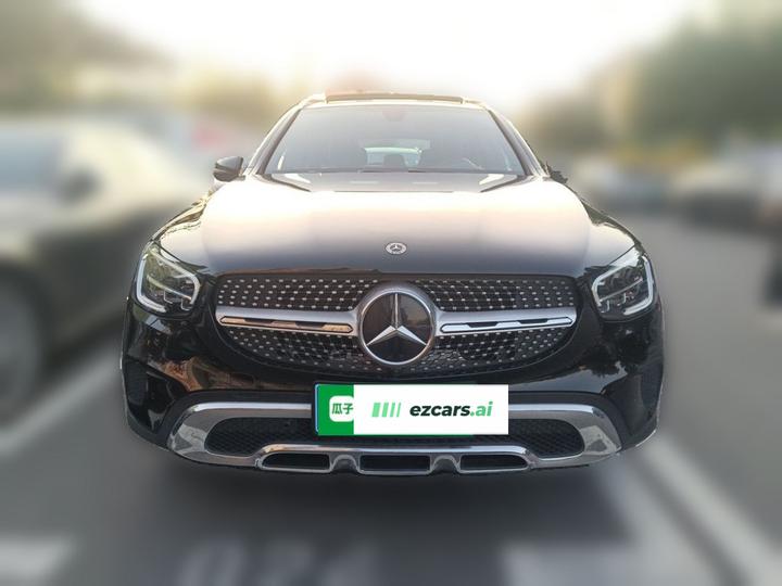 GLC 2021 GLC 260 L 4MATIC Dynamic photo 2