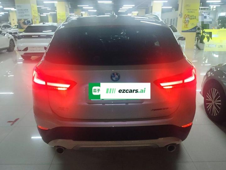 X1 2022 Facelift xDrive25Li Exclusive photo 5