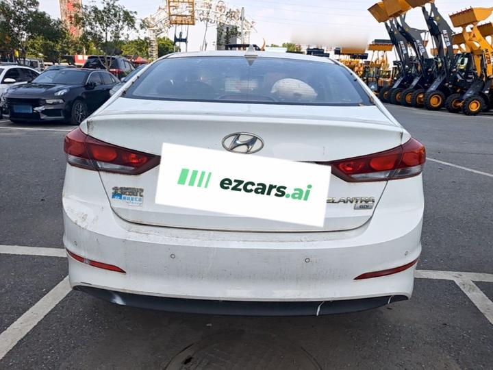 Elantra 2016 1.6L AT Smart Elite photo 5