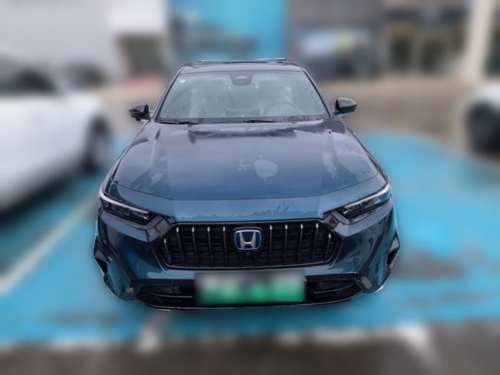EV 2023 e:PHEV photo 2