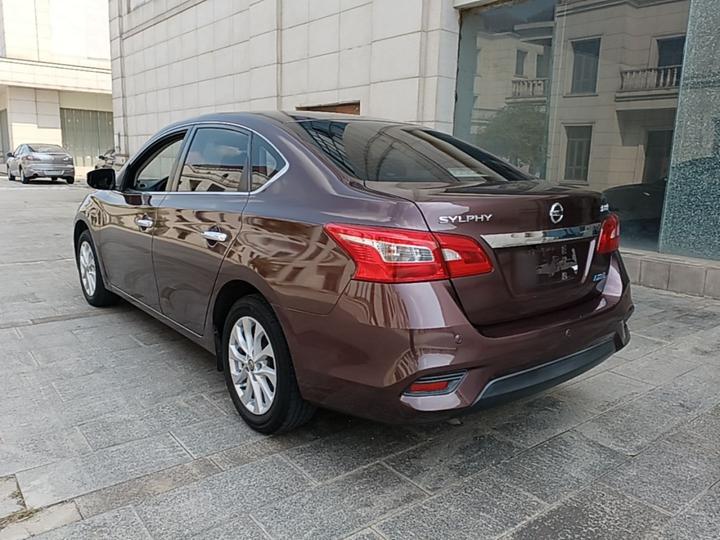 Sylphy 2016 1.6XL CVT Luxury photo 4
