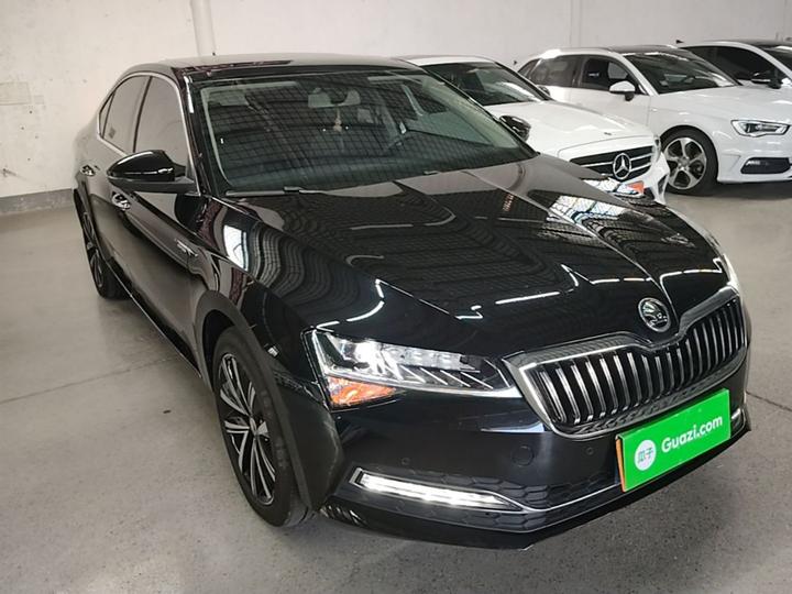 Superb 2023 Facelift TSI280 DSG Exclusive photo 3