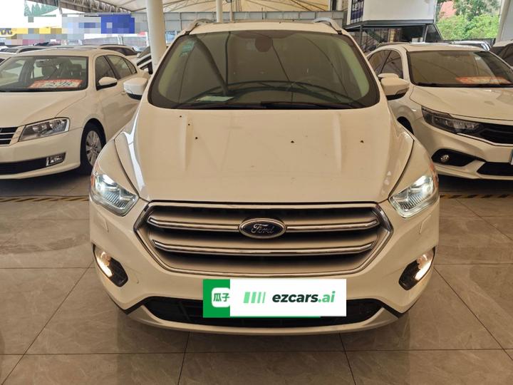 Kuga 2017 EcoBoost 245 AWD photo 2