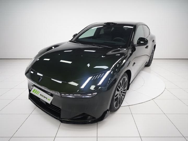 10 EM-P 2025 240 AWD Ultra Sport