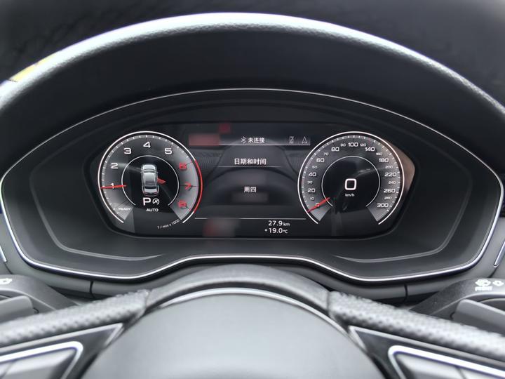 A4L 2024 40 TFSI Luxury Dynamic photo 4