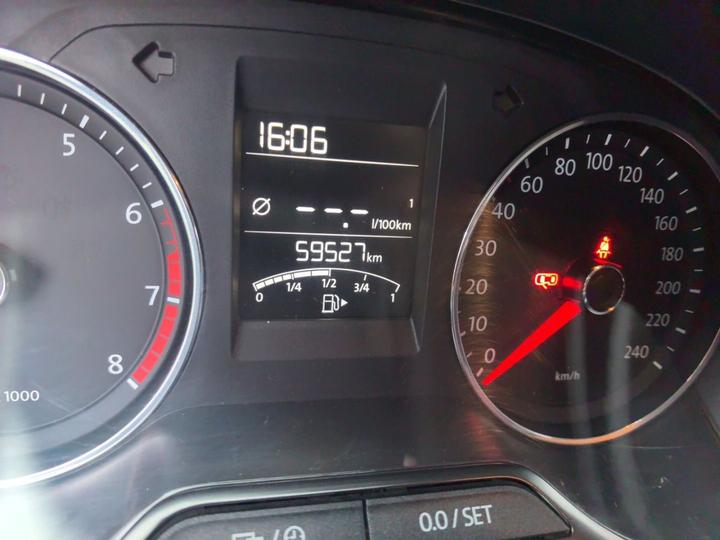 Polo 2014 1.4L MT Comfort photo 6