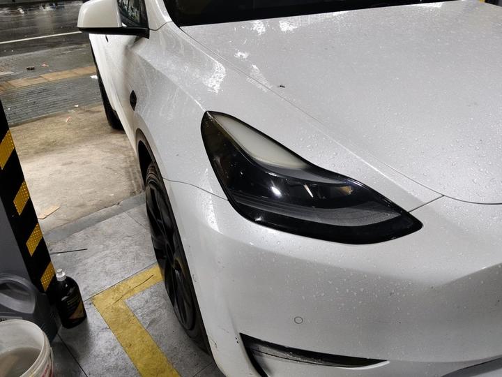 Model Y 2021 Standard Range RWD photo 7