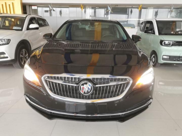 LaCrosse 2016 Facelift 28T Elite photo 2
