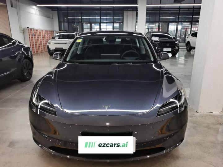 Model 3 2025 RWD photo 2