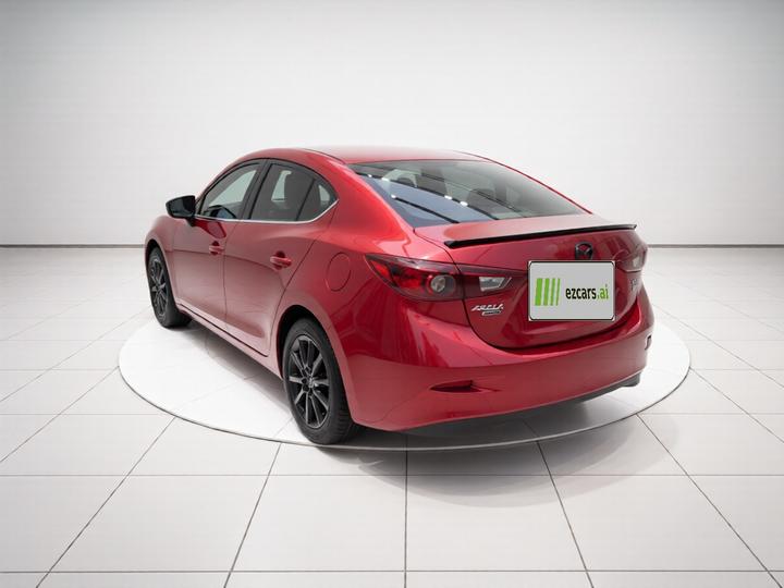 3 Axela 2014 Sedan 1.5L MT Comfort photo 4