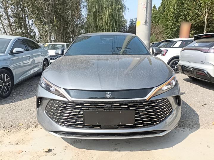 Qin L 2025 DM-i ADAS 80KM Leading photo 2