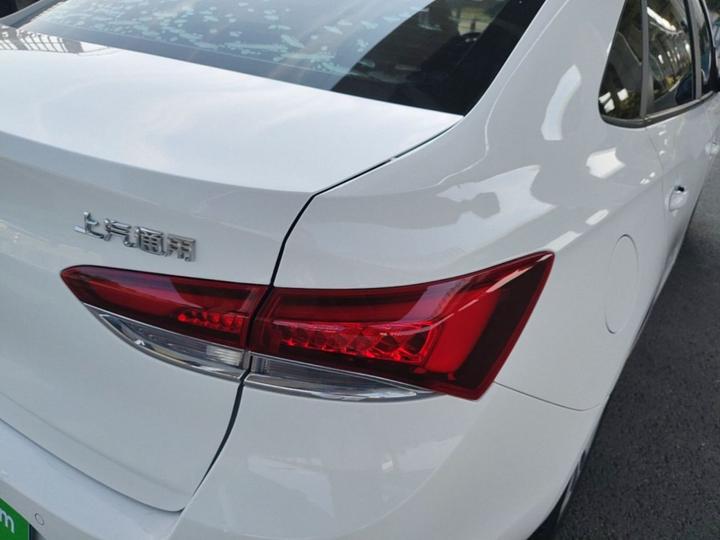 Excelle 2021 1.3T AT Mild Hybrid Elite photo 7