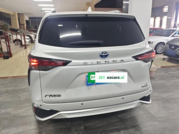 Sienna 2023 2.5L Hybrid Comfort photo 5