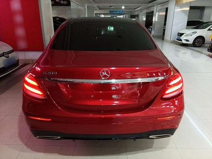 E-Class Imported 2019 E 200 Sport photo 3
