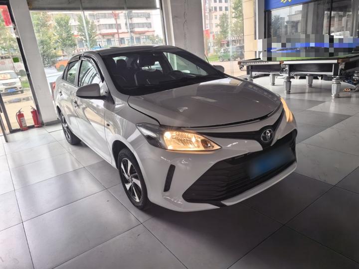 Vios 2017 1.5L CVT photo 3