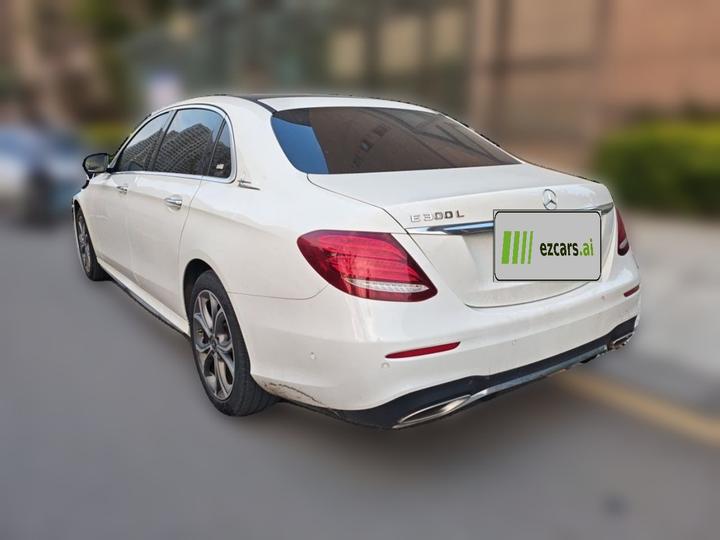 E-Class 2020 E 300 L Sport Fashion photo 4