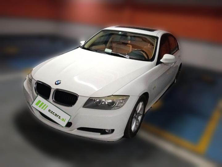 3 Series 2011 318i Leading