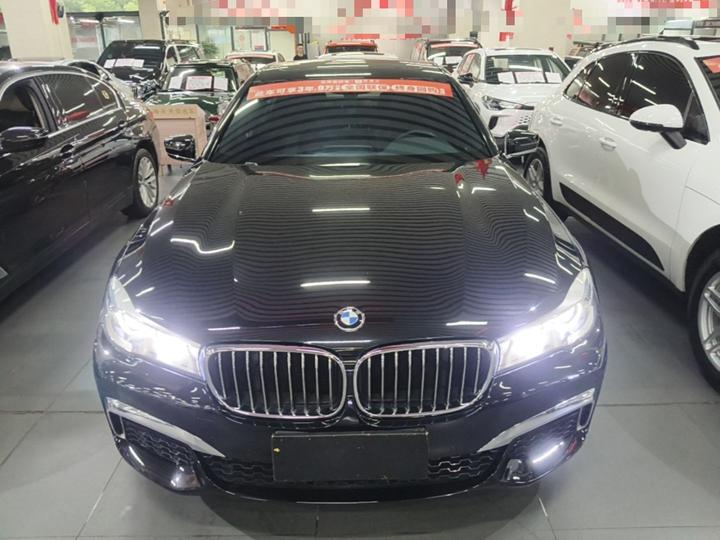 7 Series 2018 730Li Leading M Sport Package photo 2