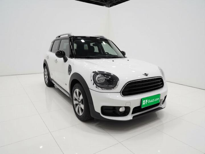Countryman 2018 1.5T COOPER Classic photo 3
