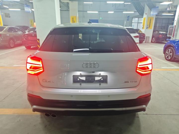 Q2L 2021 35 TFSI Progressive Dynamic photo 5