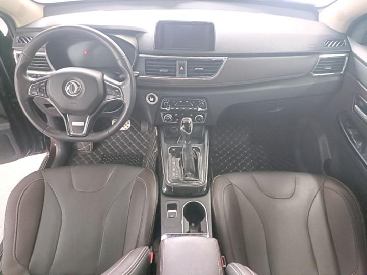 Fengon 370 2020 S370 1.5L CVT Luxury 5-Seater photo 5