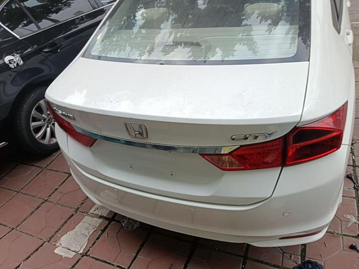 2017 1.5L CVT Comfort photo 5