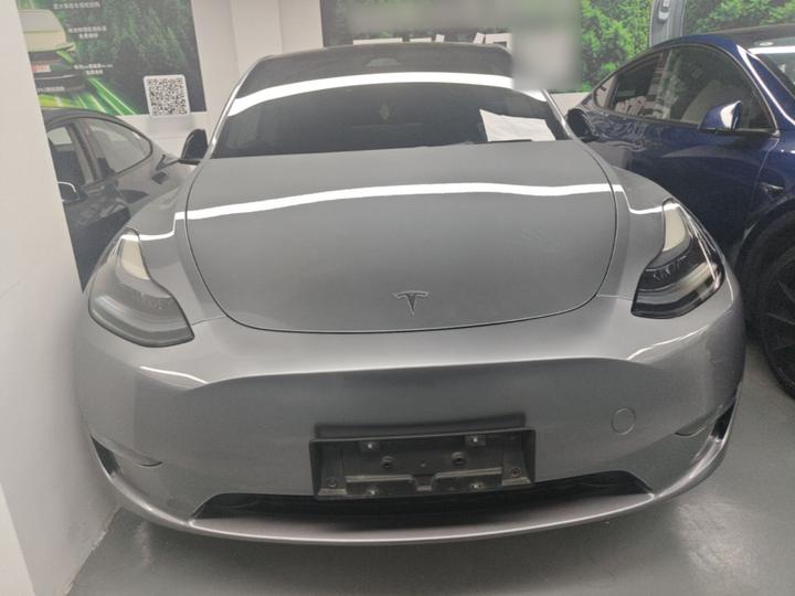 Model Y 2024 Long Range AWD photo 2