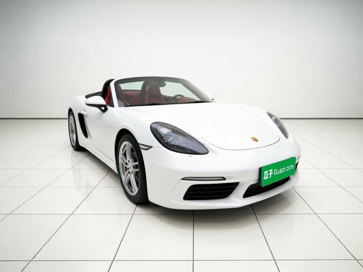 718 2020 Boxster 2.0T photo 3