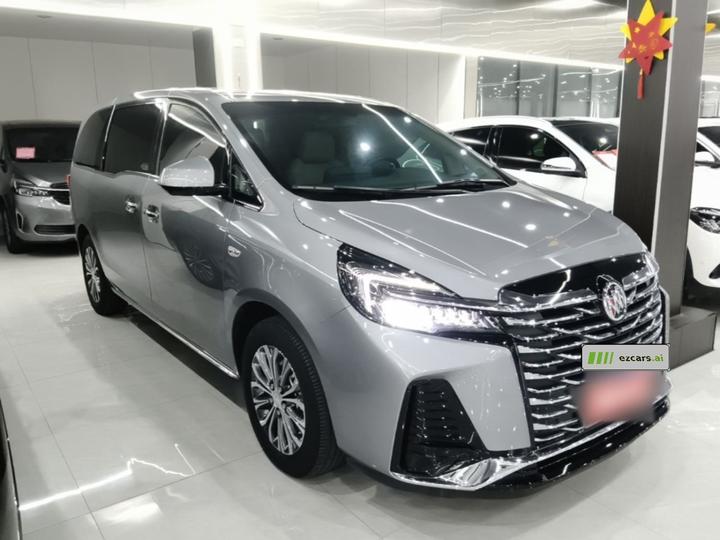 GL8 2023 Facelift Luxury photo 3