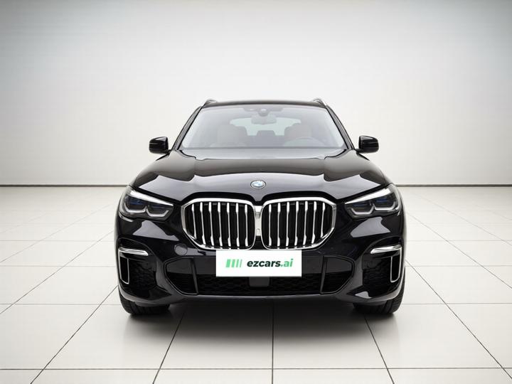 X5 2022 xDrive 30Li M Sport Package photo 2