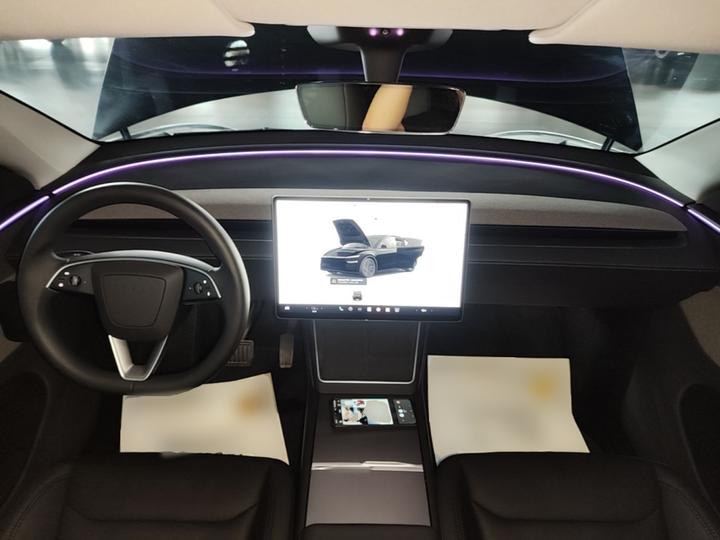 Model Y 2025 RWD photo 2
