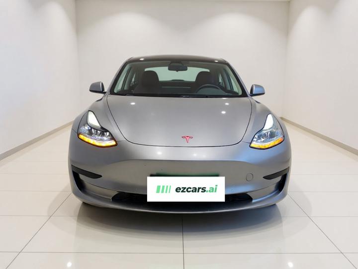 Model 3 2022 RWD photo 2