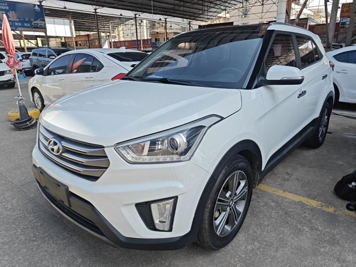 ix25 2015 1.6L AT RWD Premium DLX