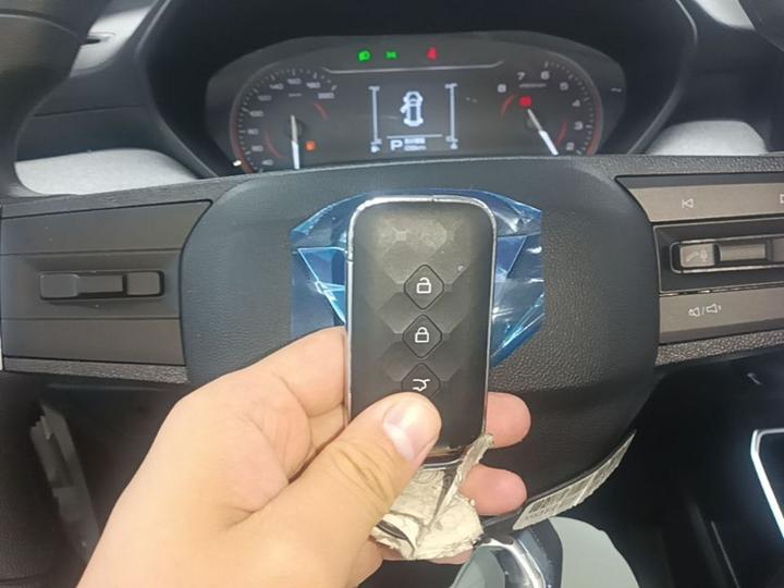 Wuling 2026 1.5L CVT photo 8