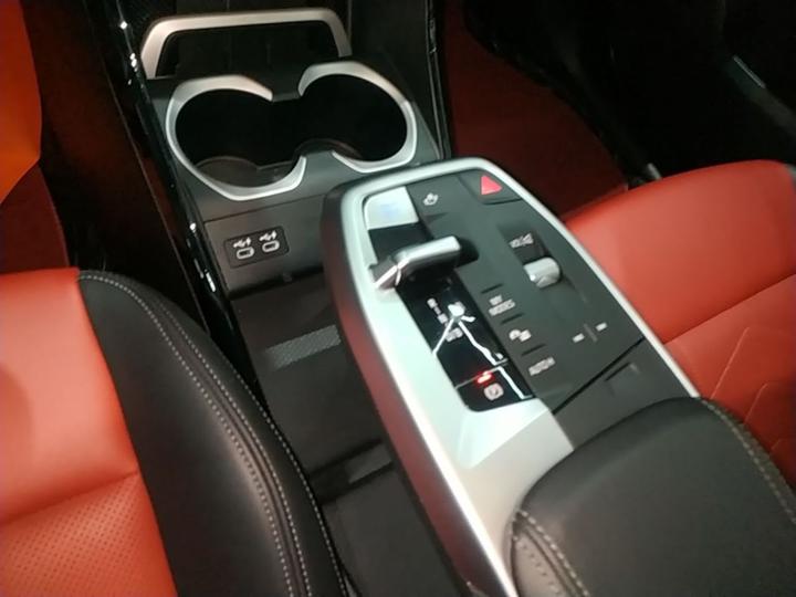 iX1 2023 xDrive30L M Sport Package photo 5