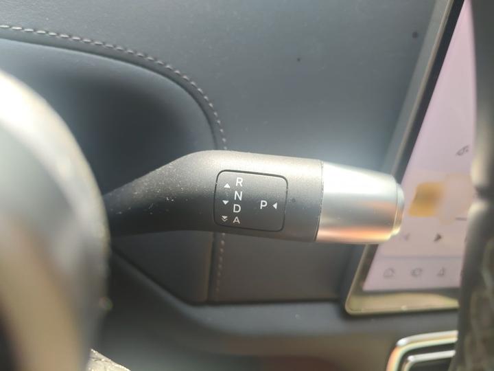 Li Auto L6 2024 Pro photo 6