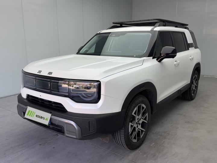 BJ30 2026 Wagon 1.5T Hybrid Standard