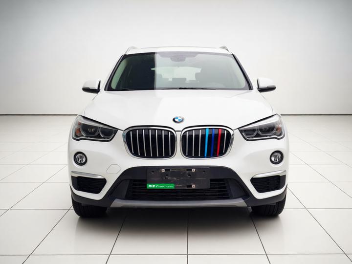 X1 2019 sDrive20Li Leading photo 2