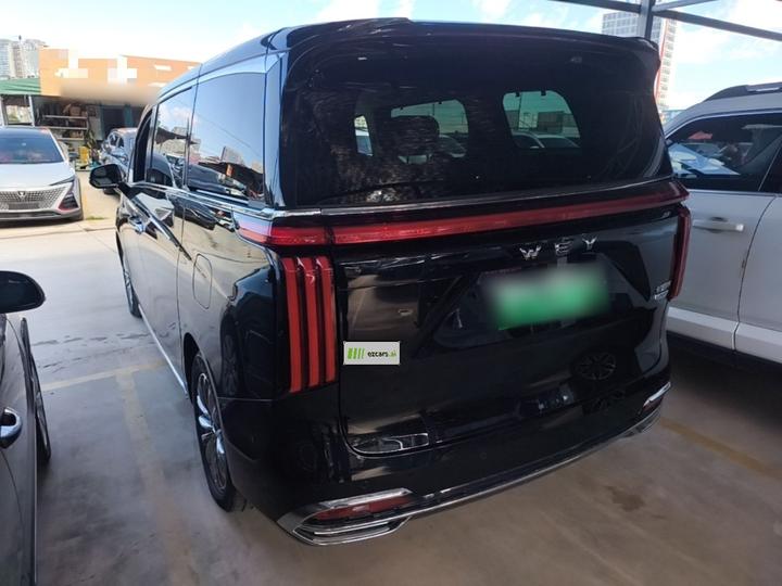 2023 AWD Flagship photo 4